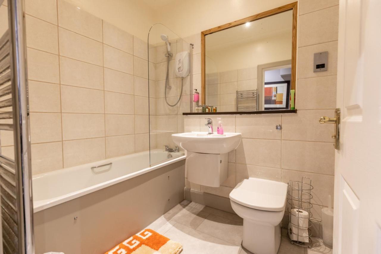 Two Bedroom Apartment Within Walking Distance To City Centre Edinburgh Exterior photo
